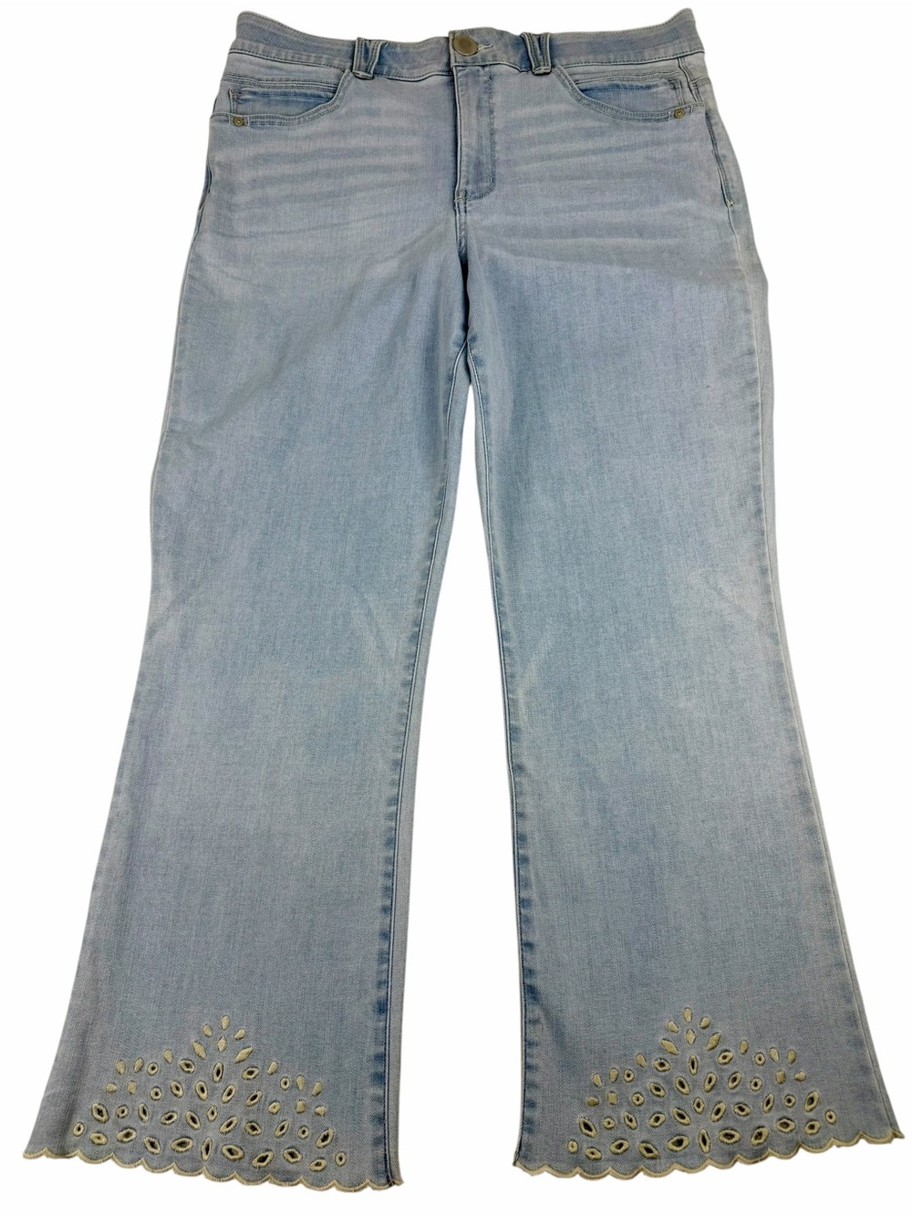 Democracy “Ab”solution Light Wash Embroidered Flare Jeans Size 14